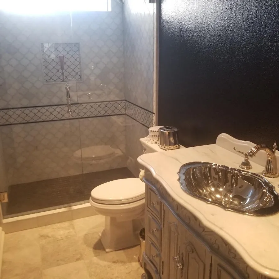 Professional plumbing work and bathroom remodeling in Salinas
